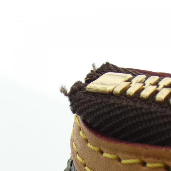 LOUIS VUITTON Brown Monogram Bag - Picture 5 of 9